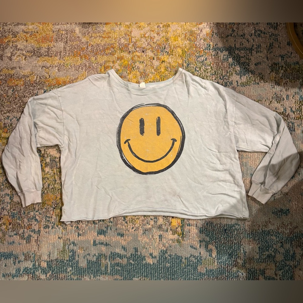 Smiley Face Graphic Sweatshirt